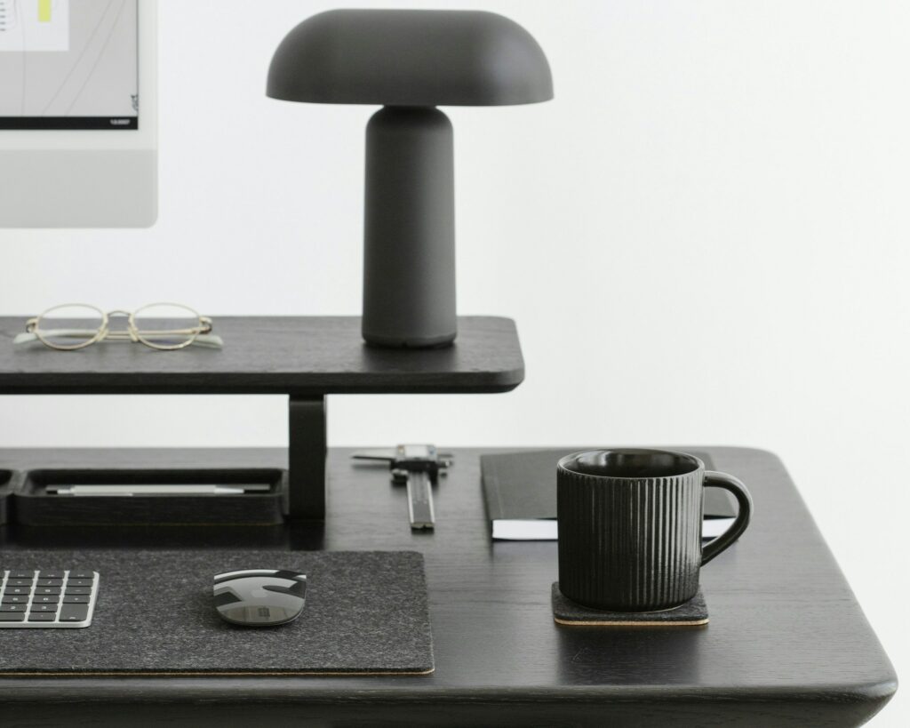 ergonomiczne meble do biura domowego – komfortowe stanowisko pracy